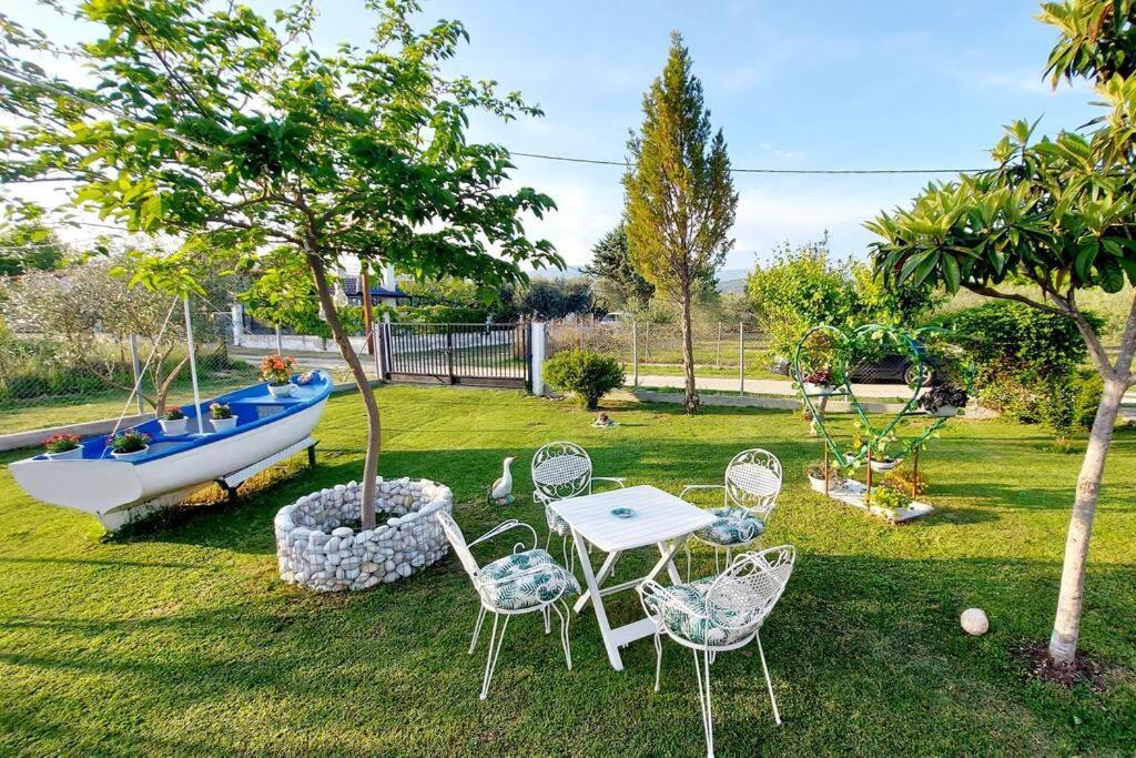Mom'S Seaside Home Karianí Exteriér fotografie